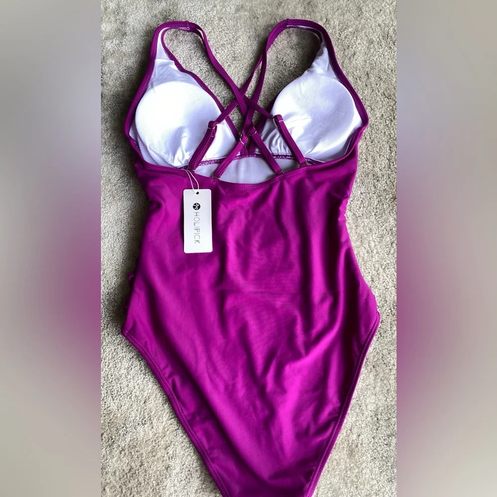 One piece rouched swimsuit NWT Small